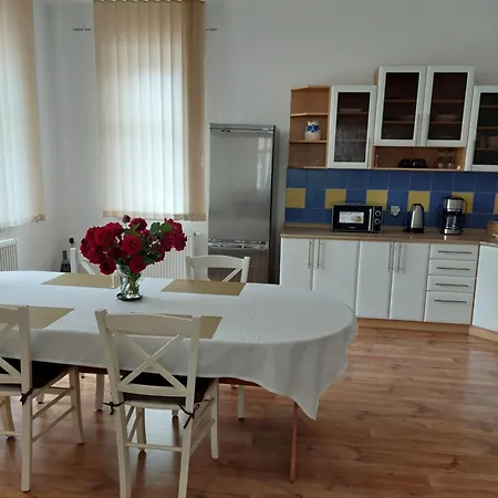 Havlinda Apartment *